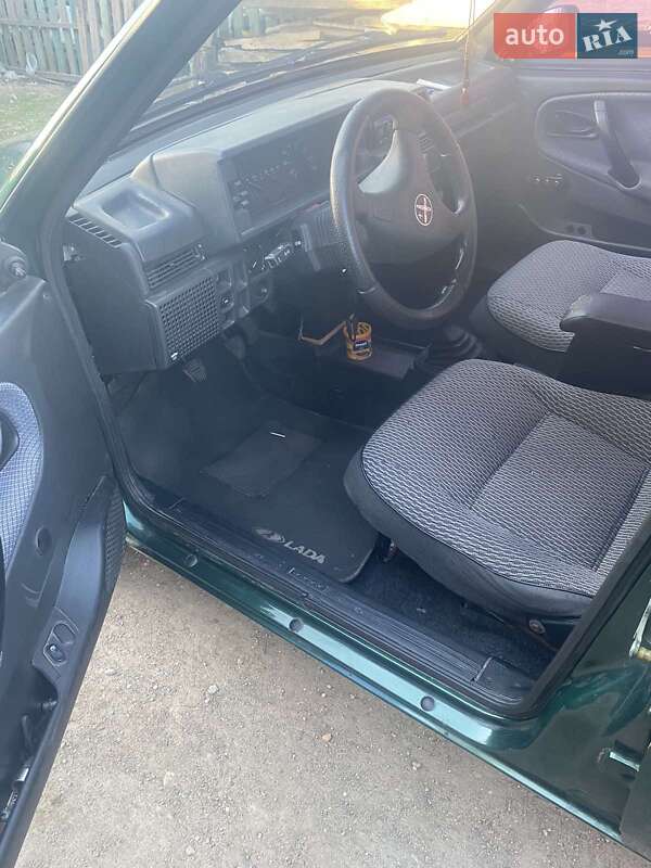 Хэтчбек ВАЗ / Lada 2109 2004 в Киеве фото 5 Хэтчбек ВАЗ / Lada 2109 2004 в Киеве