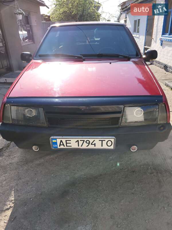Хэтчбек ВАЗ / Lada 2109 1995 в Днепре