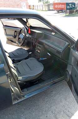 Хэтчбек ВАЗ / Lada 2109 1996 в Змиеве