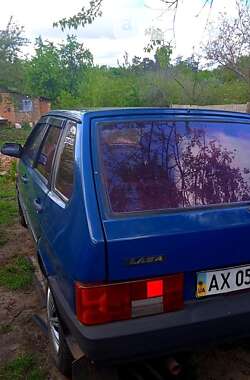 Хэтчбек ВАЗ / Lada 2109 2000 в Мерефа
