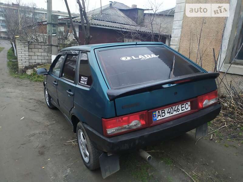 Хетчбек ВАЗ / Lada 2109 2001 в Могилів-Подільському