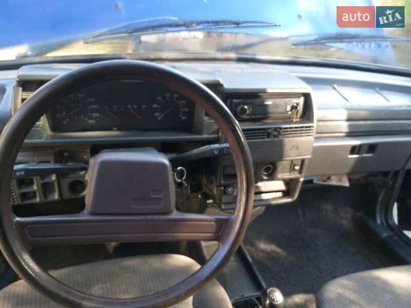 Хэтчбек ВАЗ / Lada 2109 2001 в Львове