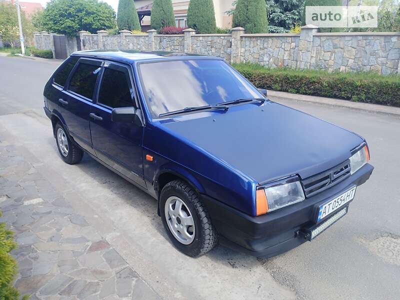 Хэтчбек ВАЗ / Lada 2109 2005 в Ивано-Франковске