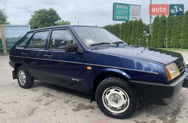 Хэтчбек ВАЗ 2109 1997 в 