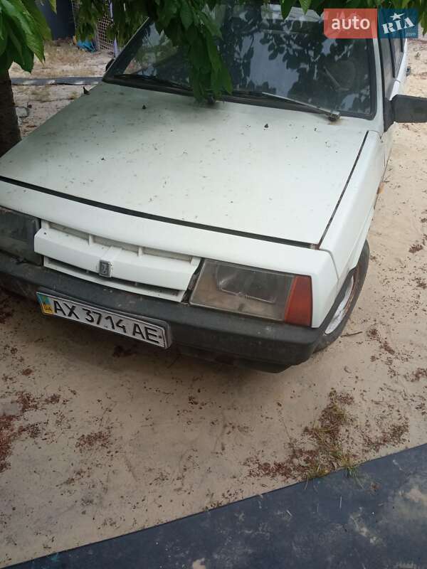 Хэтчбек ВАЗ / Lada 2109 1991 в Харькове