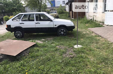 Хэтчбек ВАЗ / Lada 2109 1992 в Бучаче