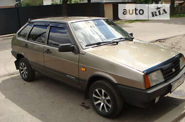 Хэтчбек ВАЗ / Lada 2109 2011 в Хороле