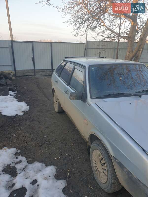 Хетчбек ВАЗ / Lada 2109 2002 в Кропивницькому