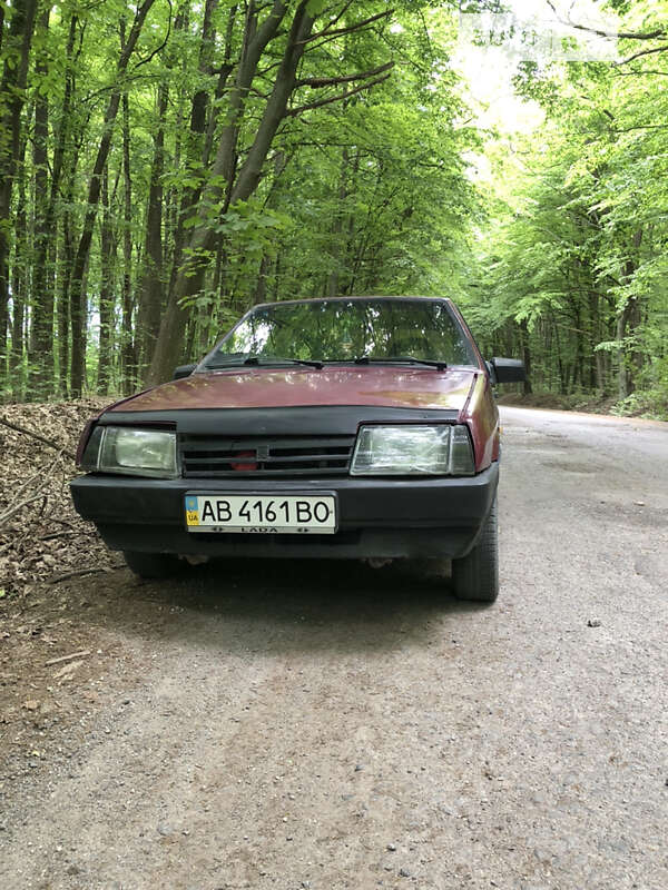 Хэтчбек ВАЗ / Lada 2109 1996 в Баре