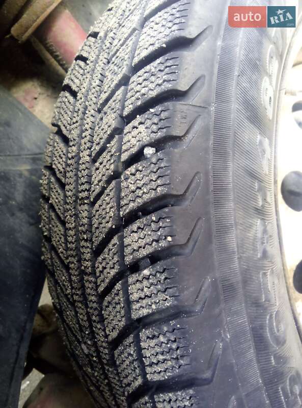 Хэтчбек ВАЗ / Lada 2109 1996 в Харькове фото 4 Хэтчбек ВАЗ / Lada 2109 1996 в Харькове