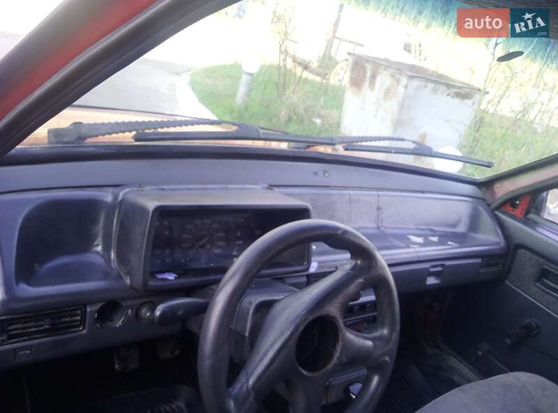 Хэтчбек ВАЗ / Lada 2109 1996 в Харькове фото 6 Хэтчбек ВАЗ / Lada 2109 1996 в Харькове
