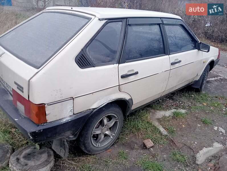 Хэтчбек ВАЗ / Lada 2109 1988 в Миргороде