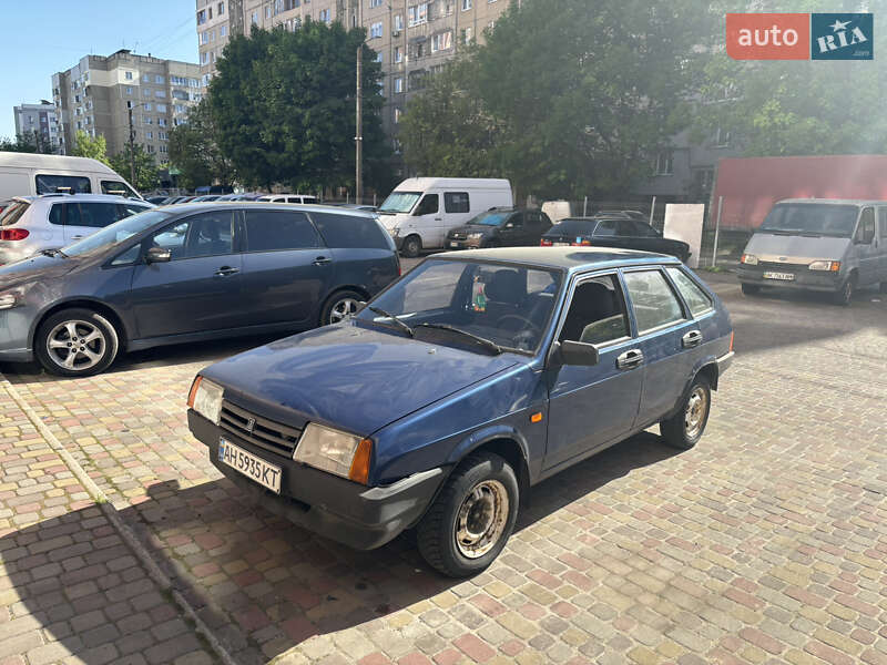 Хэтчбек ВАЗ / Lada 2109 2005 в Львове