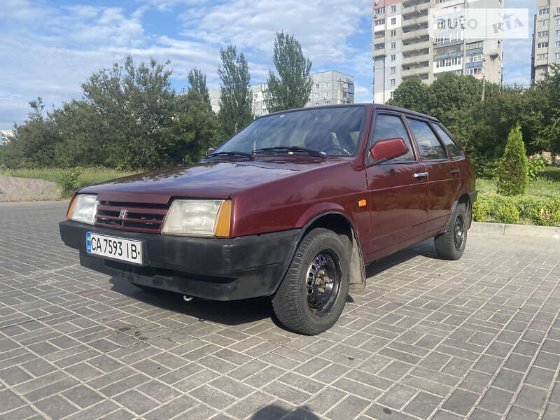 Хетчбек ВАЗ / Lada 2109 1995 в Черкасах