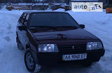 Хэтчбек ВАЗ / Lada 2109 2010 в Киеве