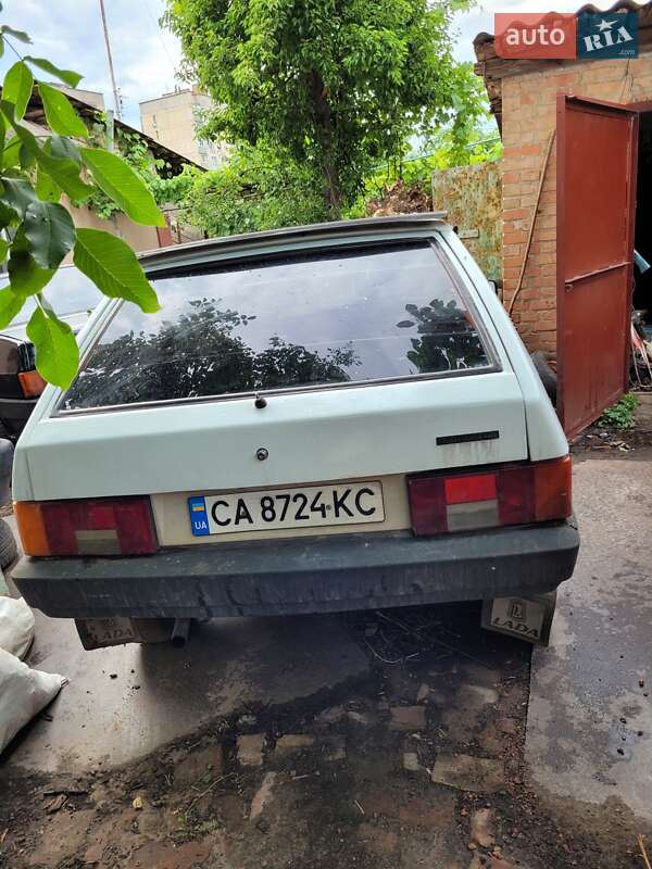 Хетчбек ВАЗ / Lada 2109 1990 в Олександрії фото 4 Хетчбек ВАЗ / Lada 2109 1990 в Олександрії