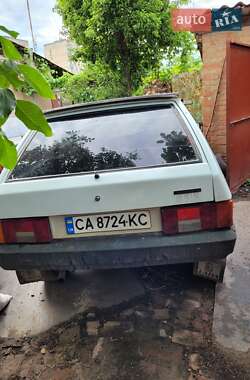 Хэтчбек ВАЗ 2109 1990 в 