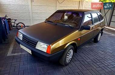 Хэтчбек ВАЗ 2109 1998 в 