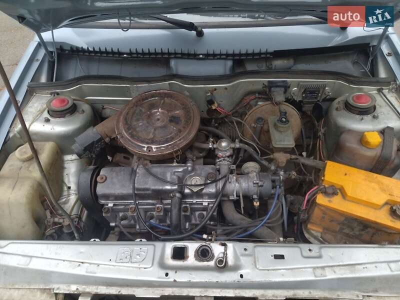 Хэтчбек ВАЗ / Lada 2109 2002 в Сумах