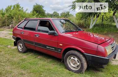 Хэтчбек ВАЗ / Lada 2109 1992 в Мене