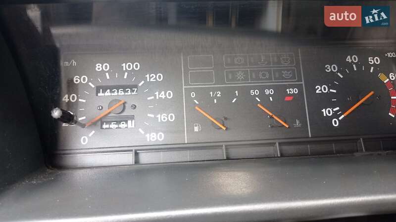 Хэтчбек ВАЗ / Lada 2109 2003 в Харькове