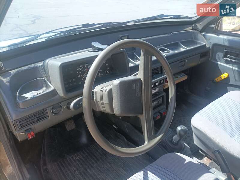 Хетчбек ВАЗ / Lada 2109 1994 в Запоріжжі фото 7 Хетчбек ВАЗ / Lada 2109 1994 в Запоріжжі