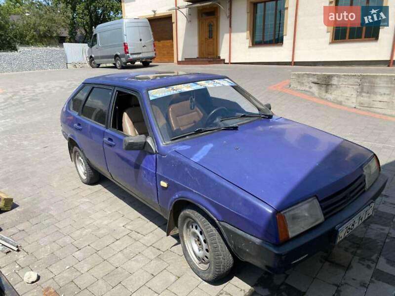 Хэтчбек ВАЗ / Lada 2109 1990 в Дрогобыче