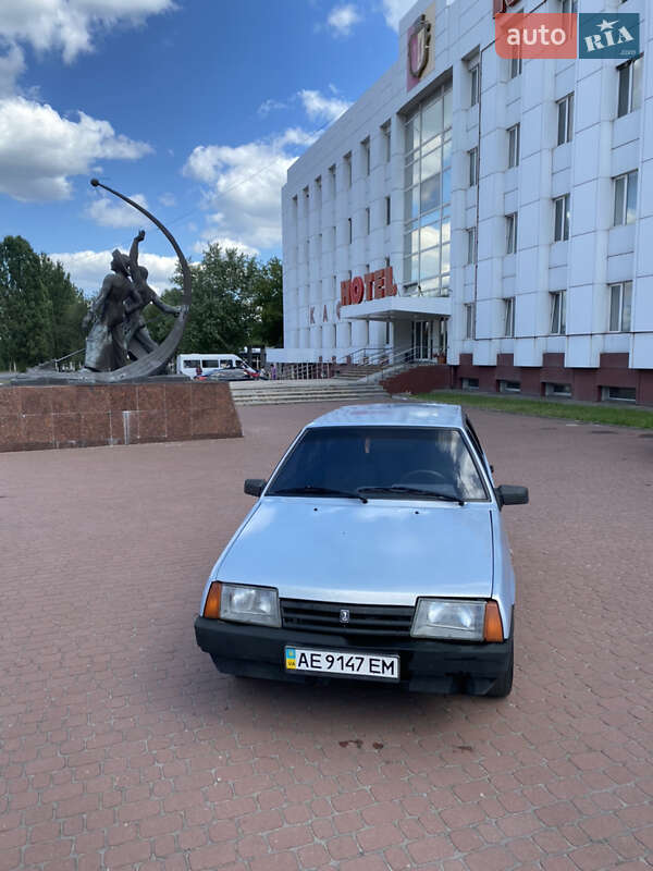 Хетчбек ВАЗ / Lada 2109 2005 в Кам'янському