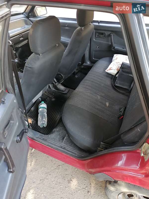 Хэтчбек ВАЗ / Lada 2109 1992 в Кривом Роге