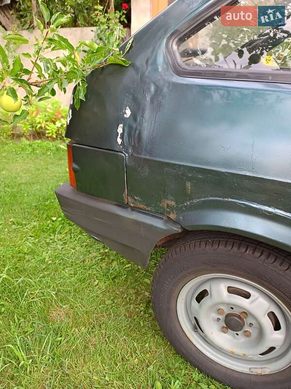 Хэтчбек ВАЗ / Lada 2109 2005 в Киеве