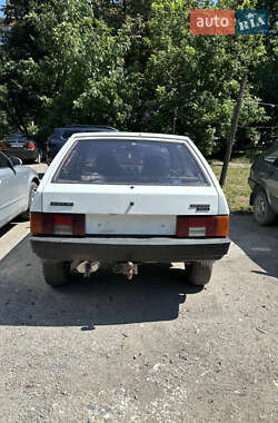 Хэтчбек ВАЗ 2109 1992 в 