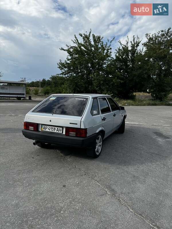 Хэтчбек ВАЗ / Lada 2109 2005 в Запорожье