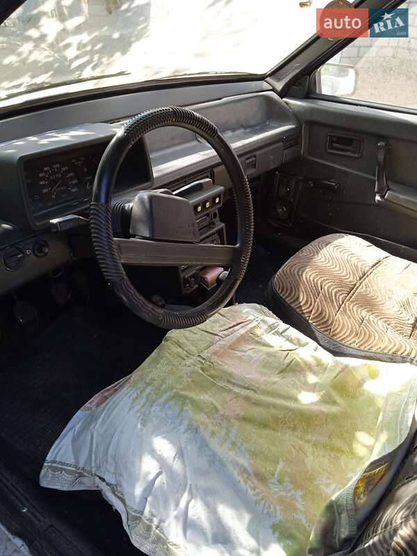 Хэтчбек ВАЗ / Lada 2109 1993 в Светловодске