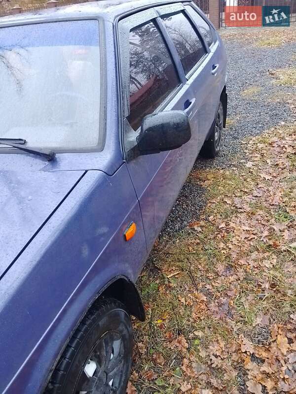 Хэтчбек ВАЗ / Lada 2109 1991 в Буче