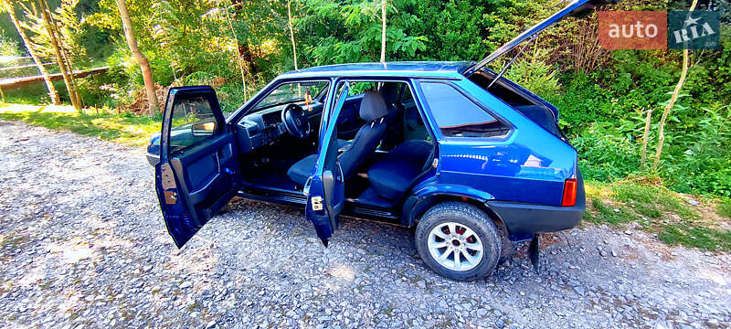 Хэтчбек ВАЗ / Lada 2109 2005 в Нижних Воротах