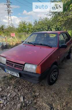 Хэтчбек ВАЗ / Lada 2109 1995 в Кривом Роге