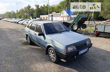 Хэтчбек ВАЗ / Lada 2109 2003 в Полтаве