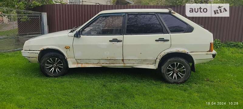 Хэтчбек ВАЗ / Lada 2109 1988 в Львове