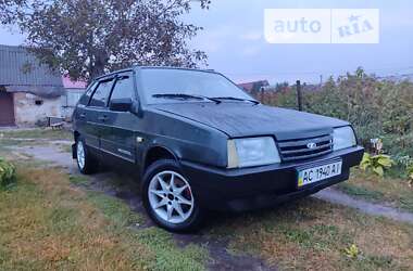 Хэтчбек ВАЗ / Lada 2109 2002 в Дубно