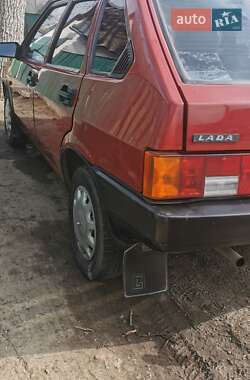 Хэтчбек ВАЗ 2109 1989 в 