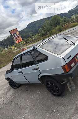 Хэтчбек ВАЗ / Lada 2109 1992 в Сколе