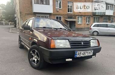 Хэтчбек ВАЗ / Lada 2109 2005 в Жмеринке