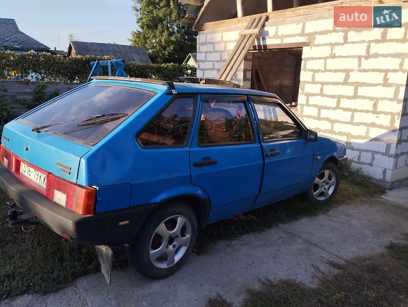 Хэтчбек ВАЗ / Lada 2109 2000 в Теплике