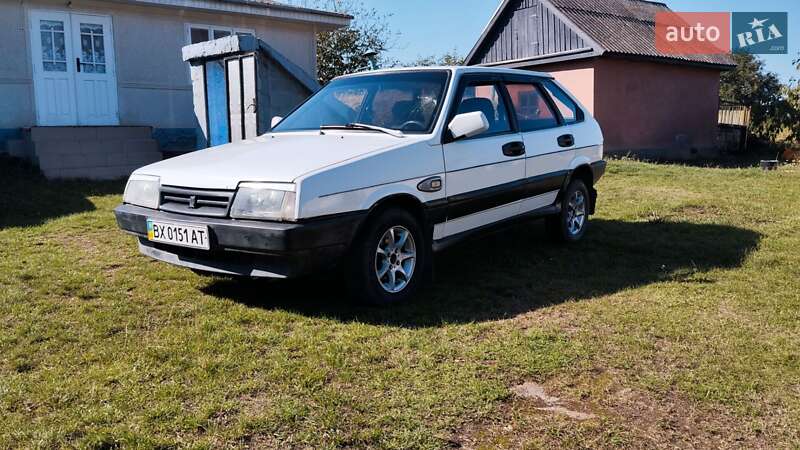 Хэтчбек ВАЗ / Lada 2109 1989 в Сокирянах