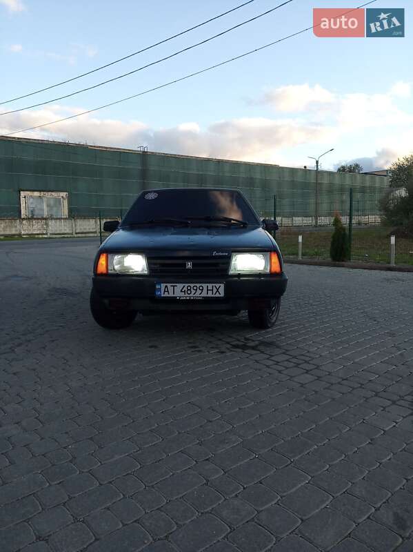 Хэтчбек ВАЗ / Lada 2109 2003 в Надворной фото 5 Хэтчбек ВАЗ / Lada 2109 2003 в Надворной