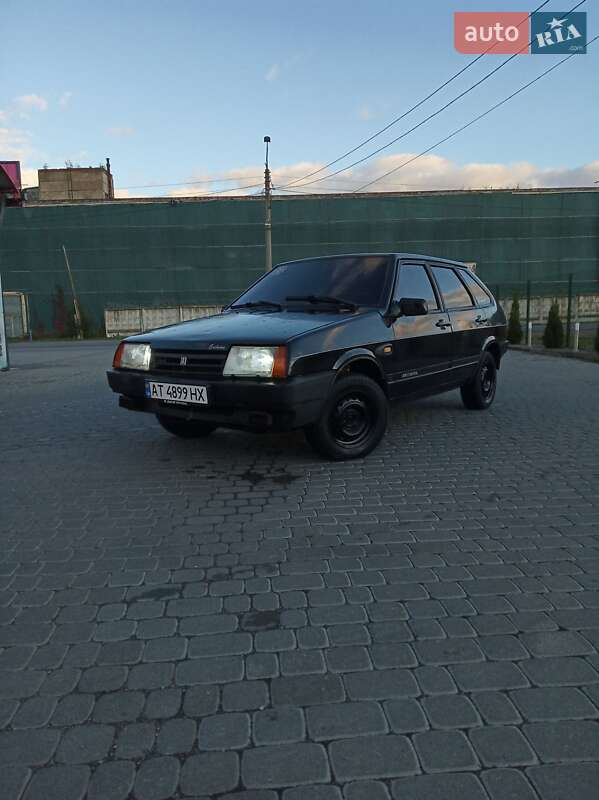 Хэтчбек ВАЗ / Lada 2109 2003 в Надворной фото 10 Хэтчбек ВАЗ / Lada 2109 2003 в Надворной