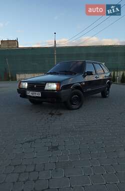 Хетчбек ВАЗ / Lada 2109 2003 в Надвірній