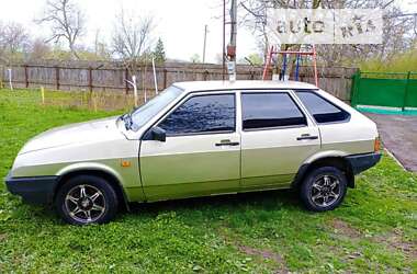 Хэтчбек ВАЗ / Lada 2109 2002 в Маньковке