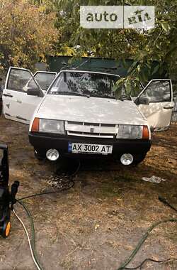 Хэтчбек ВАЗ / Lada 2109 1988 в Харькове