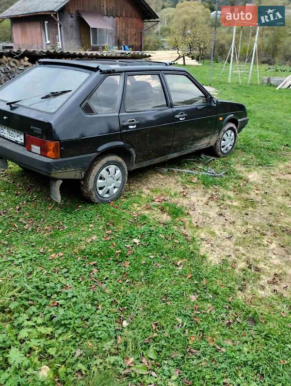 Хэтчбек ВАЗ / Lada 2109 1990 в Сколе